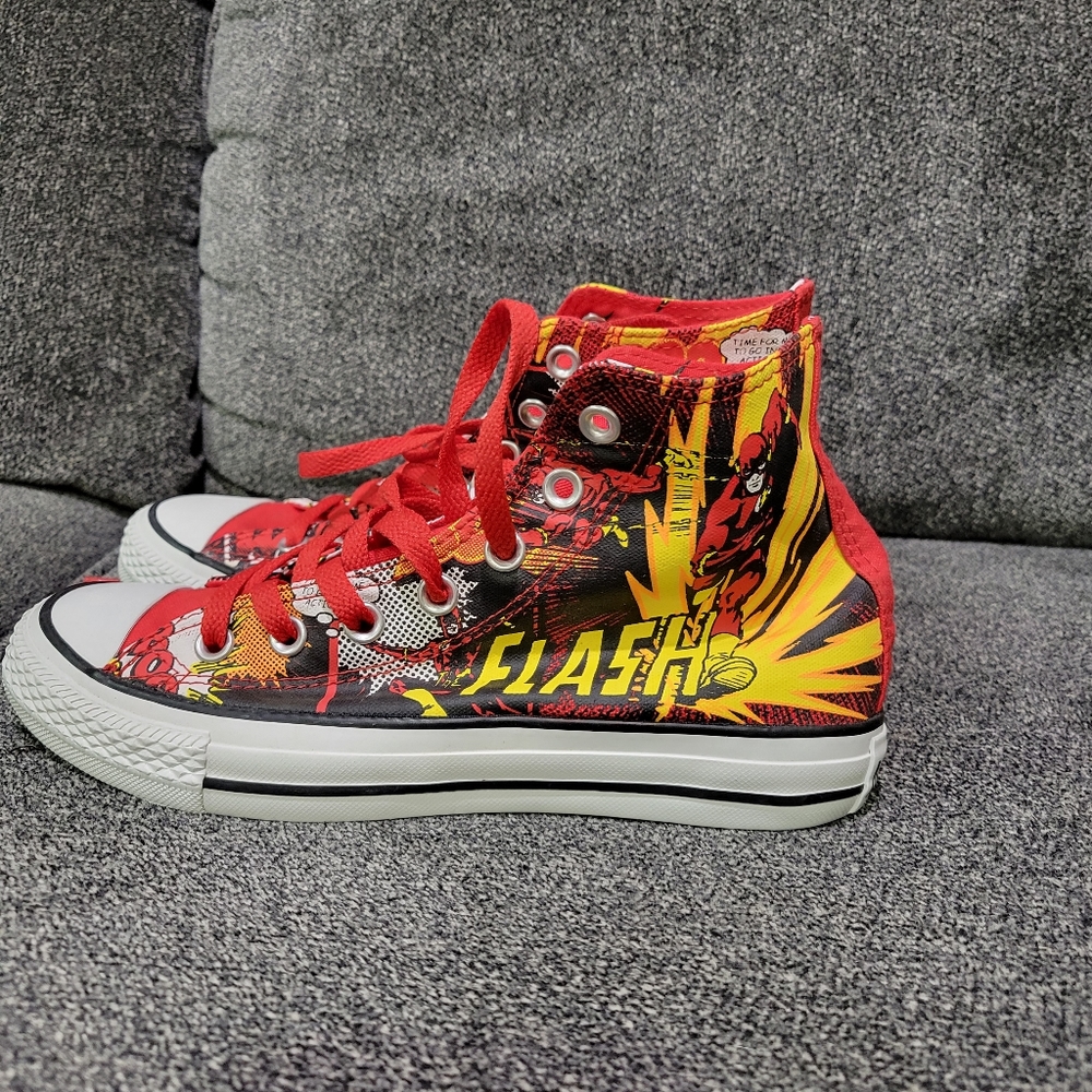 Converse Chuck Taylor Flash Gordon Sneakers Size 5M 7W
